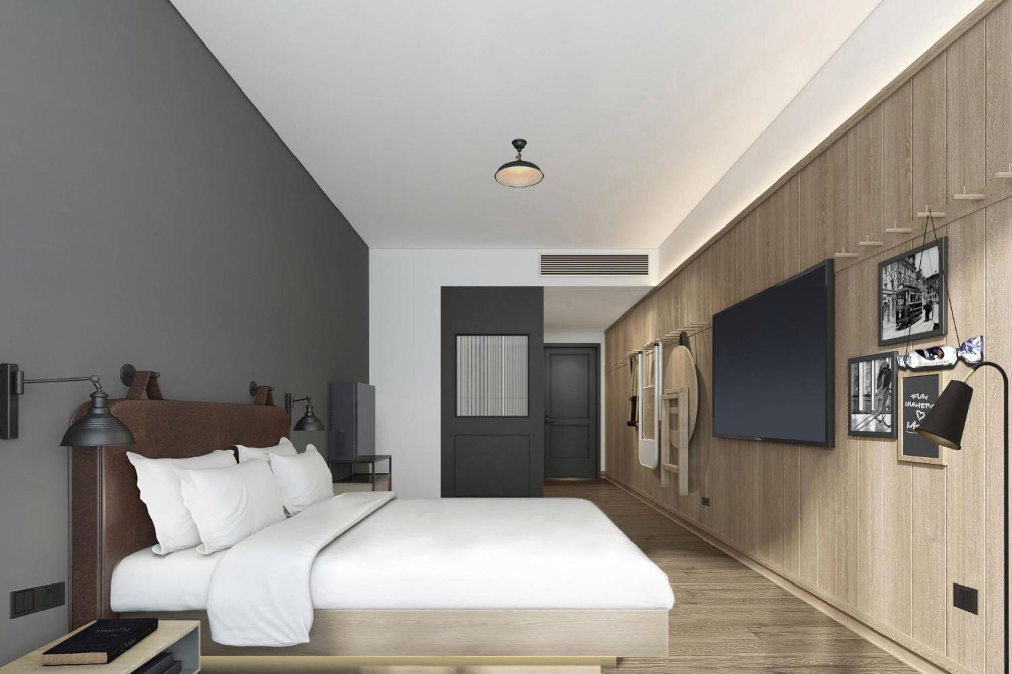 Moxy Xuhui Shanghai